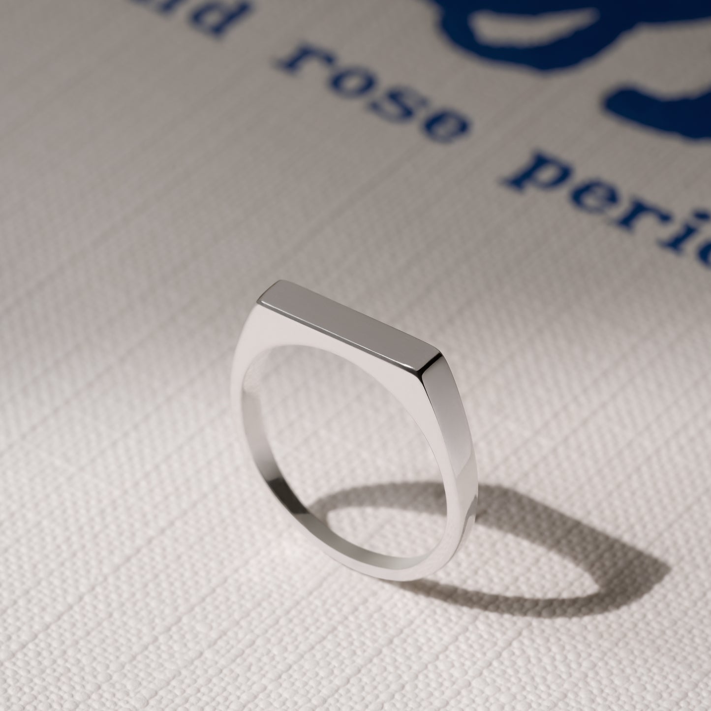 Barbara ring 925 silver rektangulær square squared firkantet signetring sølv signet feminine simple simpel blank shiny classic pinky graphic timeless tidløs modern stones handcraftedcph handcrafted jewelry copenhagen handmade danish design contemporary