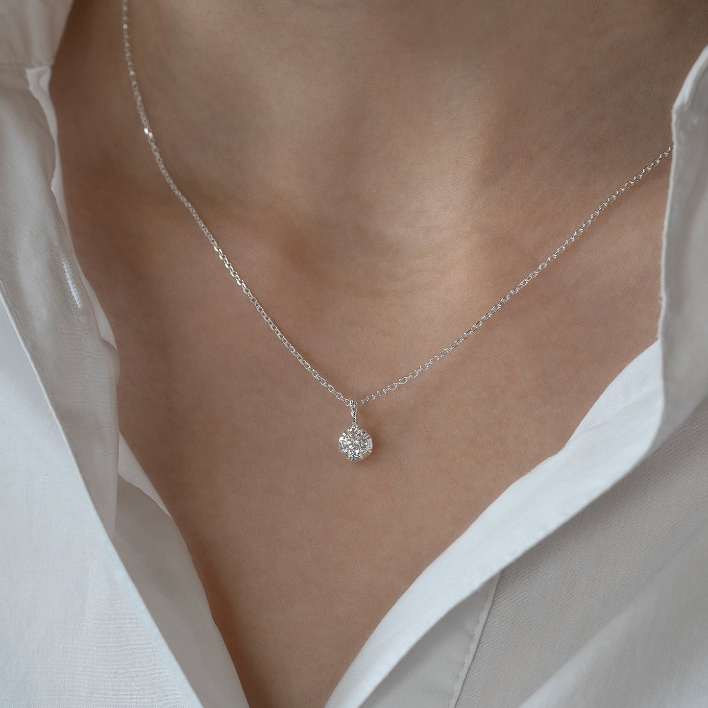 Lola Charm Pendant - White