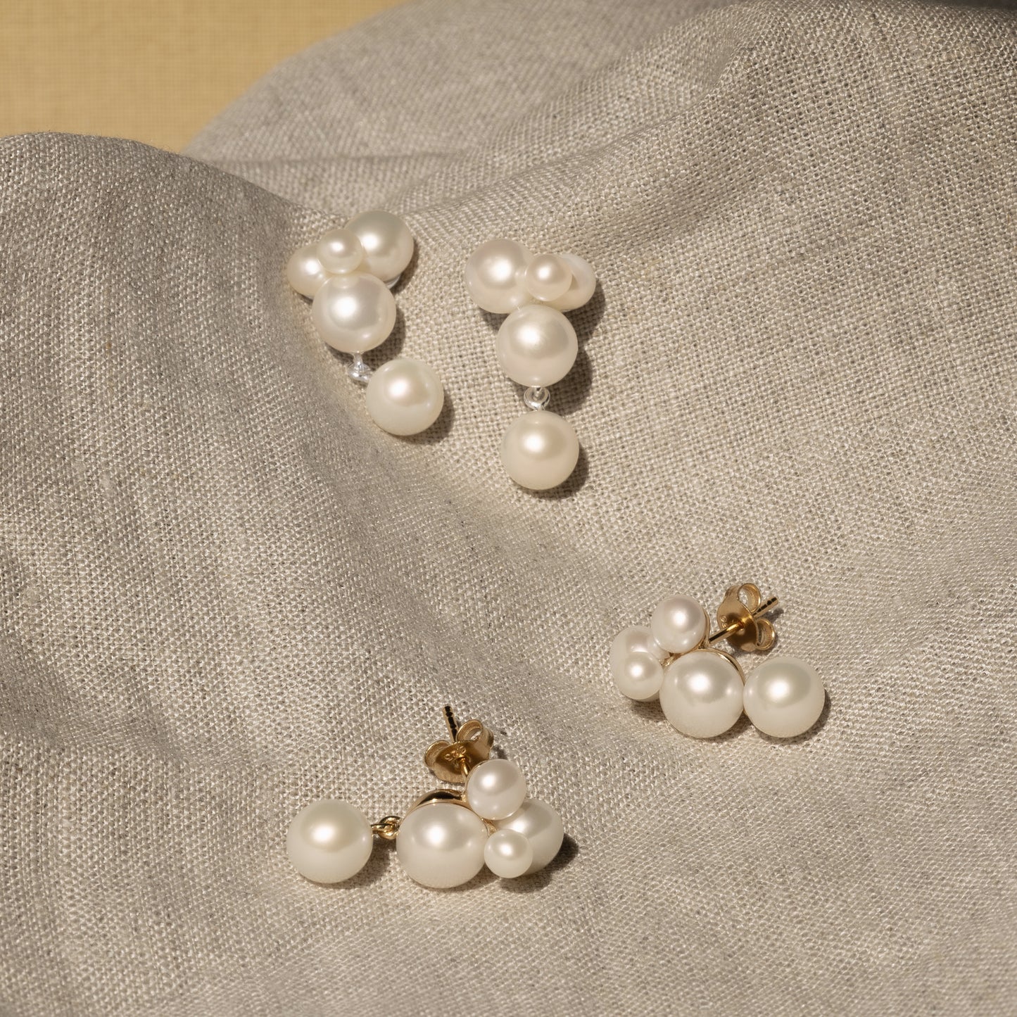 
                  
                    Minnie pearl ear studs 925 silver gold plated guldbelagt ørestikker sølv øreringe perleøreringe classical feminine klassisk bold statement cluster freshwater pearls ferskvandsperler handcraftedcph handcrafted jewelry copenhagen danish design contemporary
                  
                