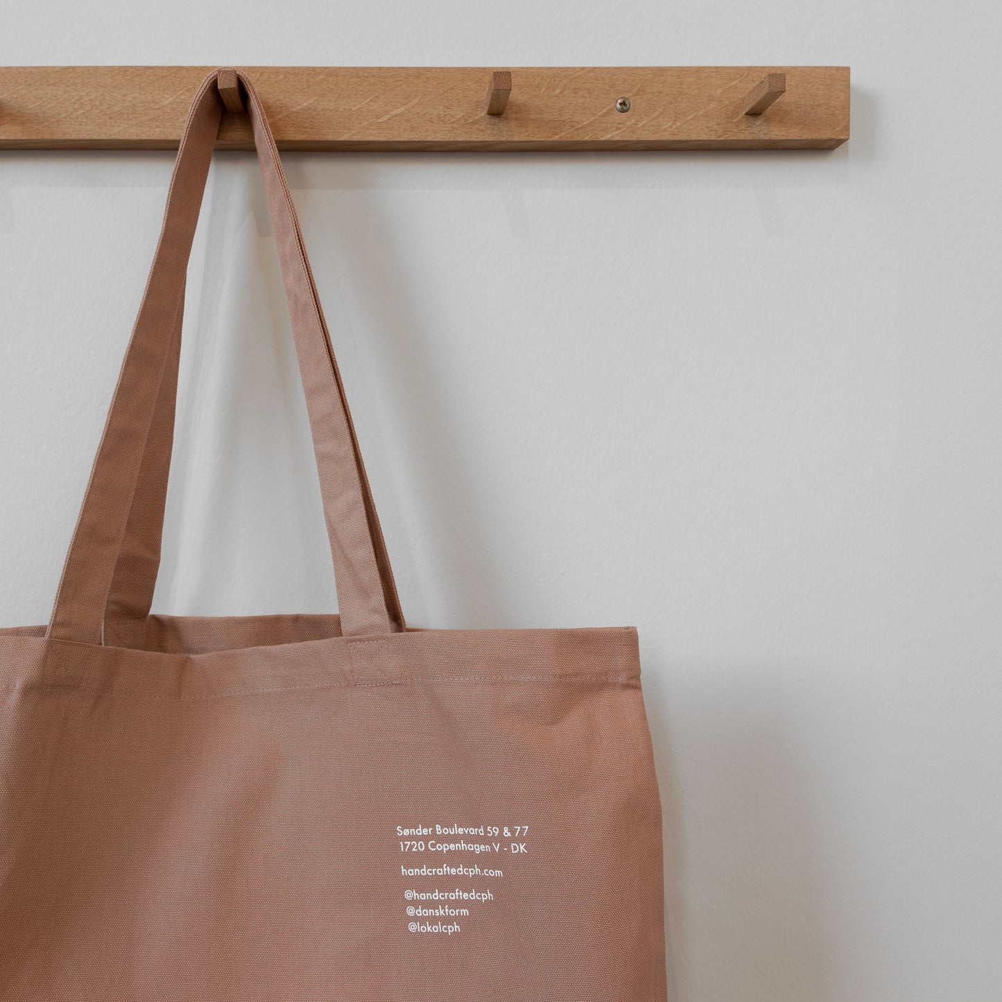 Handcraftedcph shopper tote bag mulepose logo market tote logotryk Copenhagen