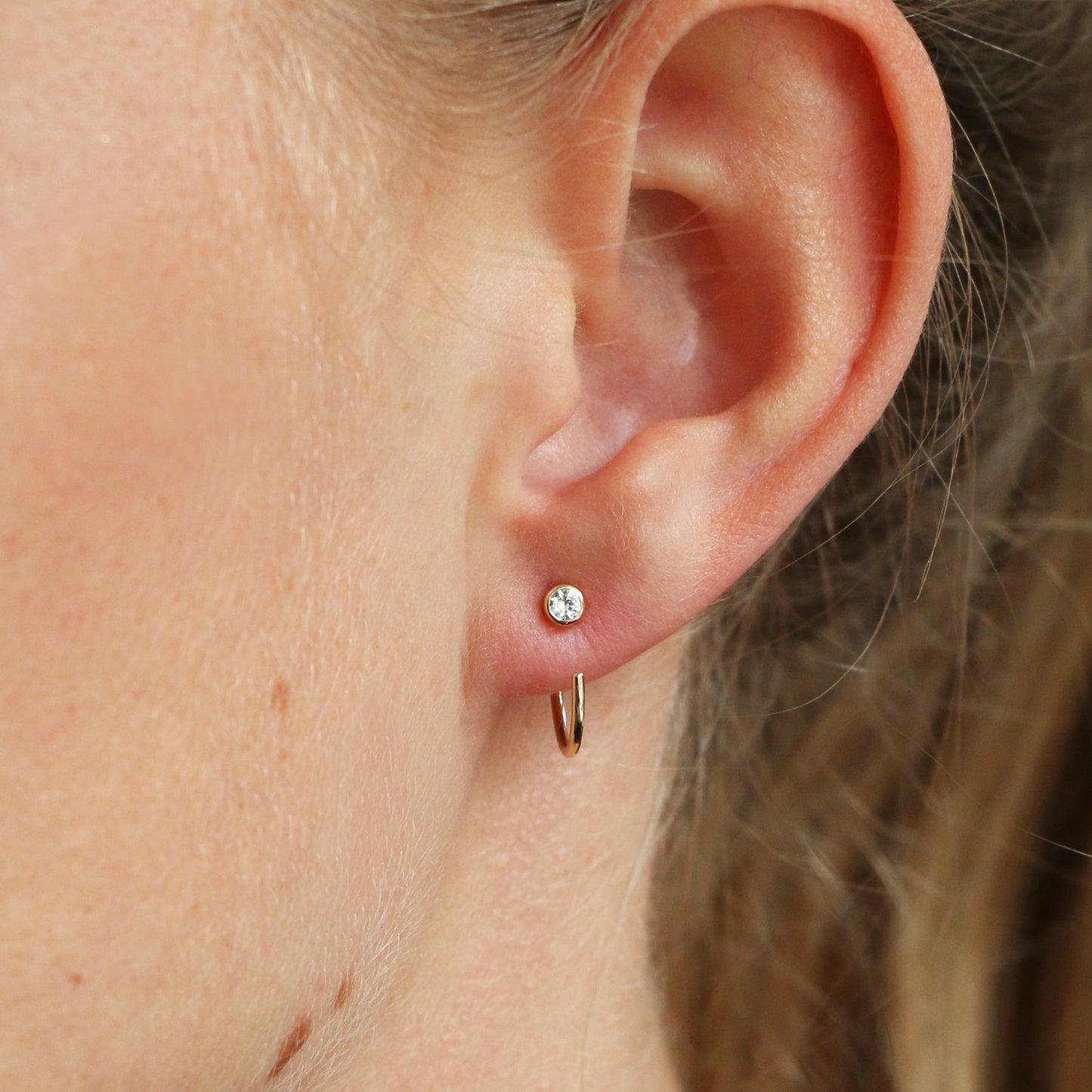 Cut Hoops - White Moissanite - 9k