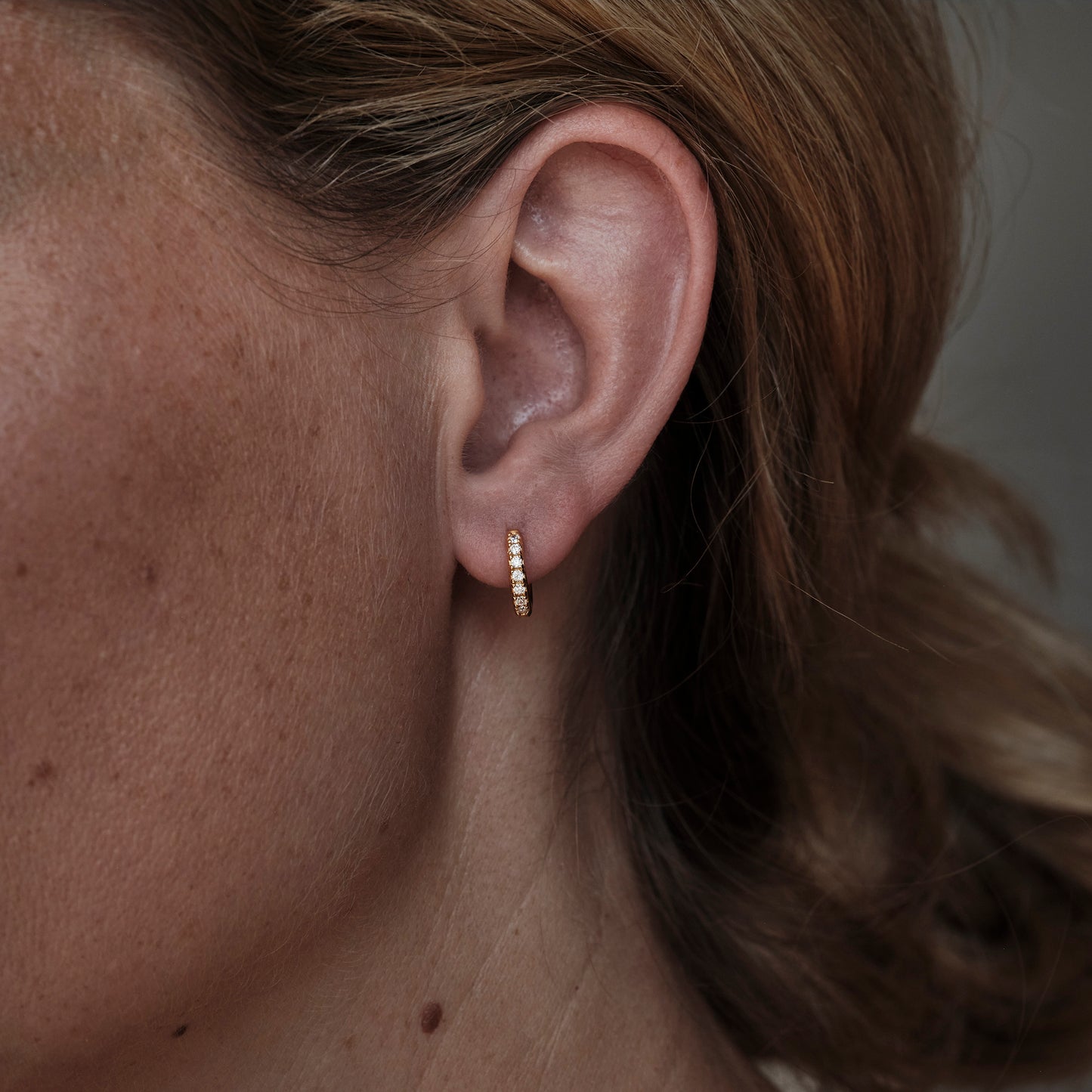 Lotus Hoops - White - 11mm