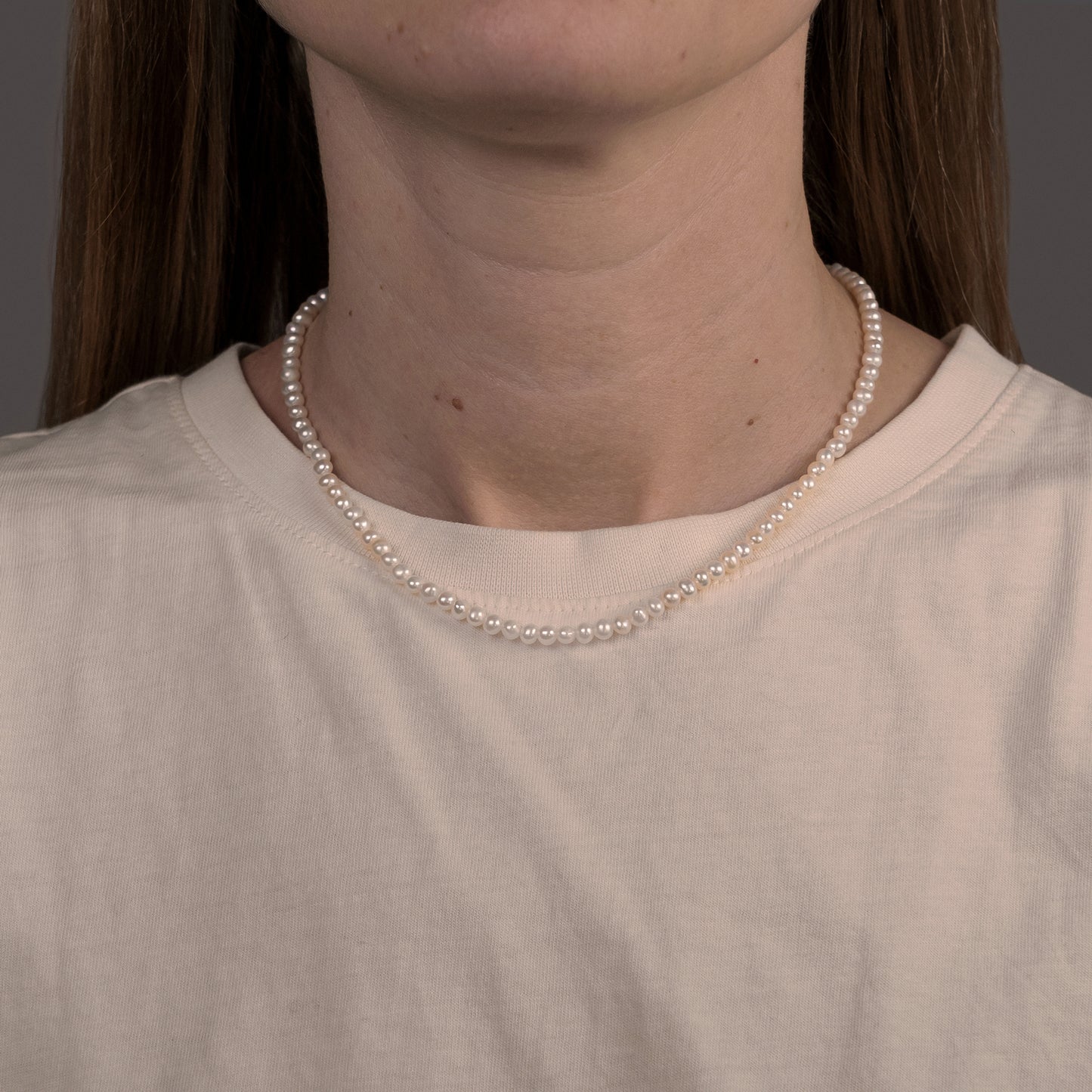 Noor pearl necklace handcraftedcph sterling silver sølv 18k gold plated 18kt forgyldt ferskvandsperler freshwater pearls handmade danish design handcrafted classic one size adjustable perlehalskæde