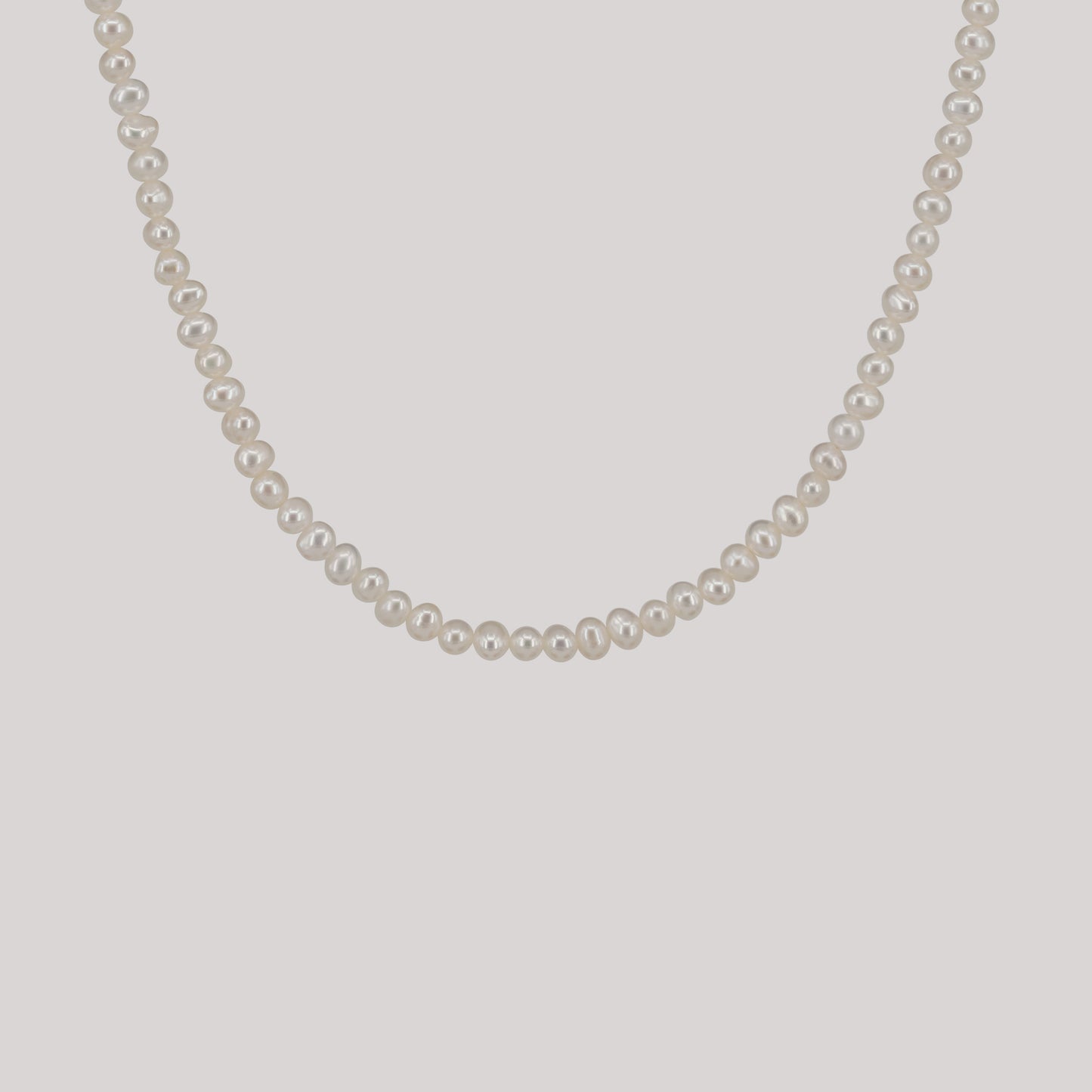 Noor pearl necklace handcraftedcph sterling silver sølv 18k gold plated 18kt forgyldt ferskvandsperler freshwater pearls handmade danish design handcrafted classic one size adjustable perlehalskæde