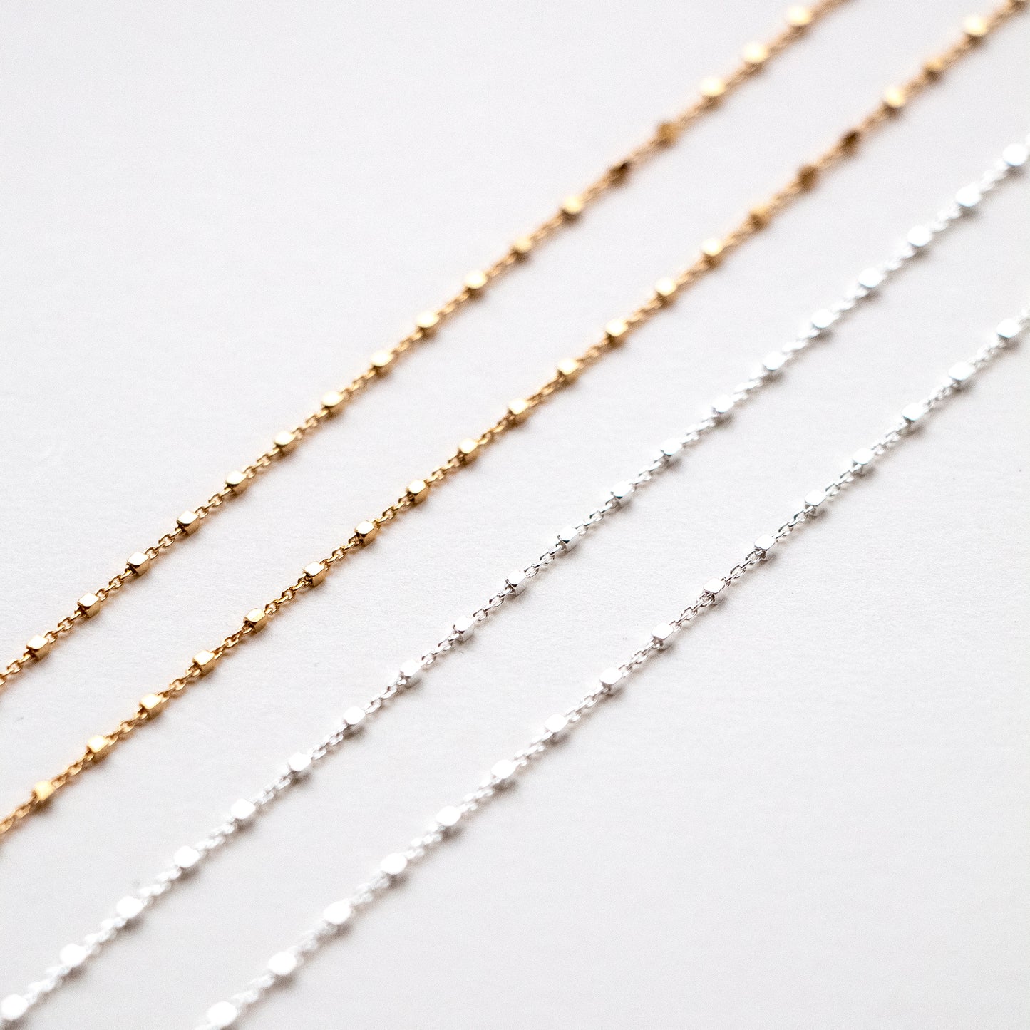 Saturn necklace handcraftedcph sterling  silver 18k gold plated halskaede sølv forgyldt justerbar adjustable one size shiny venus Handcrafted