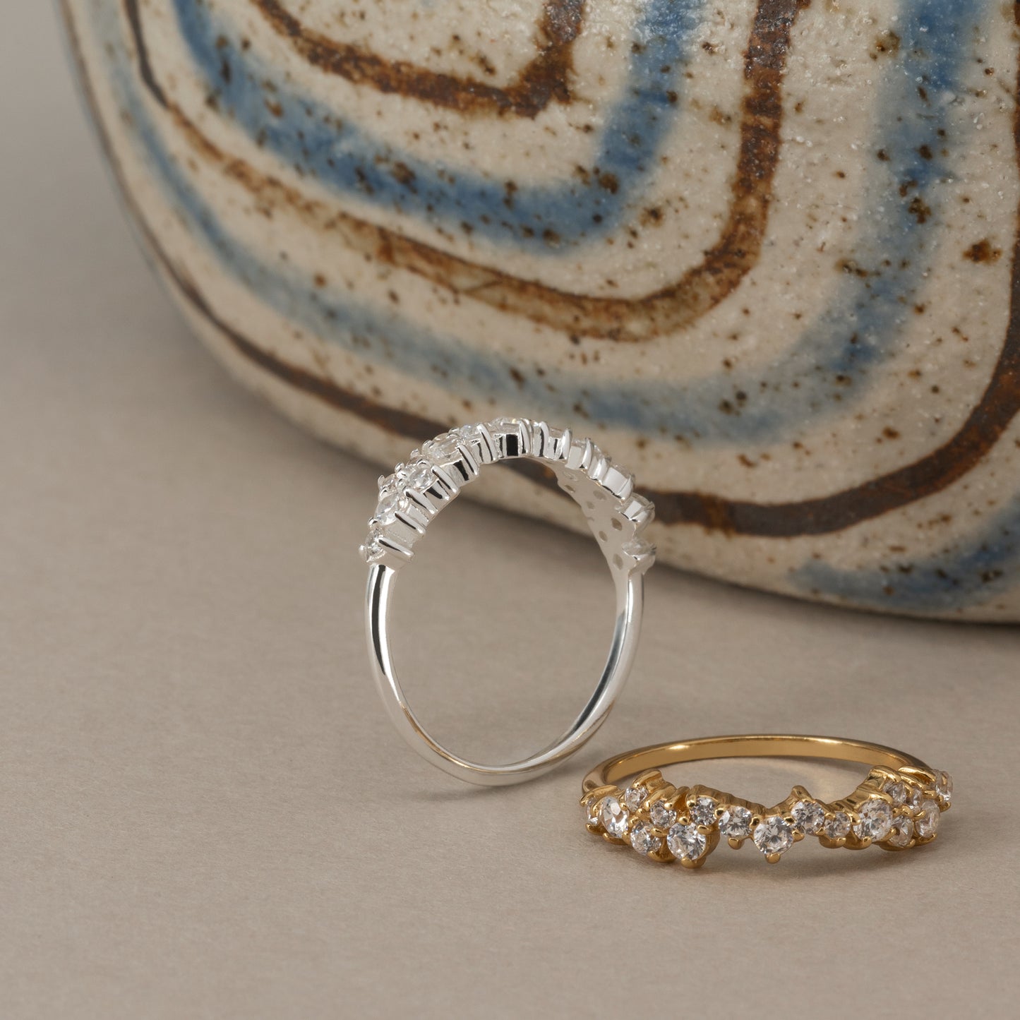 Yaiza Ring HandcraftedCPH jasmine 18k gold plated 925 sterling silver forgyldt sølv cluster crystal organic handmade handcrafted danish design copenhagen