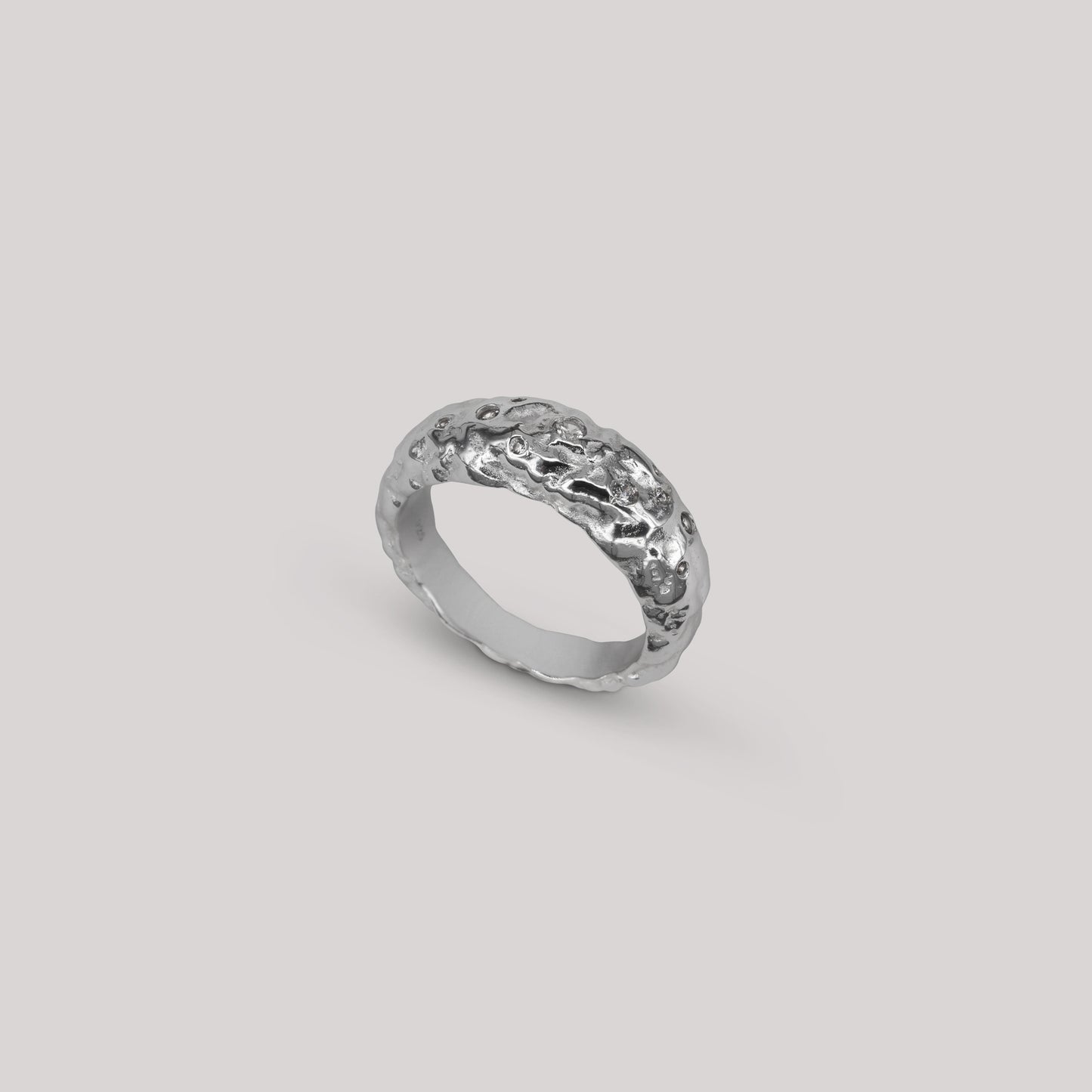 ada crystal dome ring molten melted organic structured cast ring sterling silver 18k gold plated sølv forgyldt organisk smeltet støbt ring håndlavet handmade handcraftedcph danish design handcrafted classic
