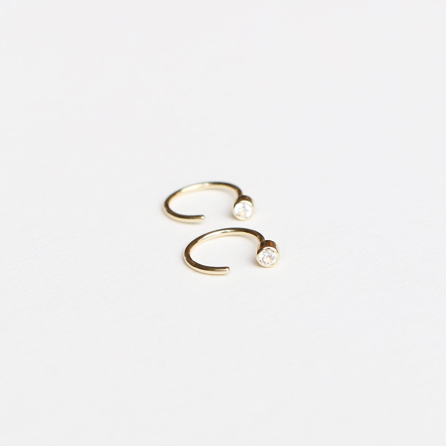 Cut Hoops - White Moissanite - 9k
