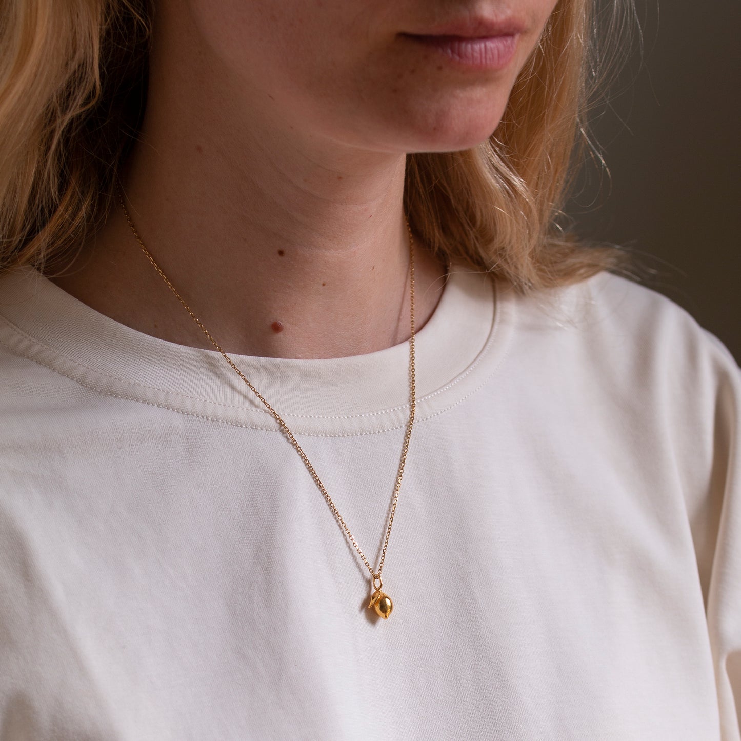 limone lemon pendant charm silver handmade cast heavy matisse yellow silver 18k gold plated forgyldt sølv classic handcraftedcph