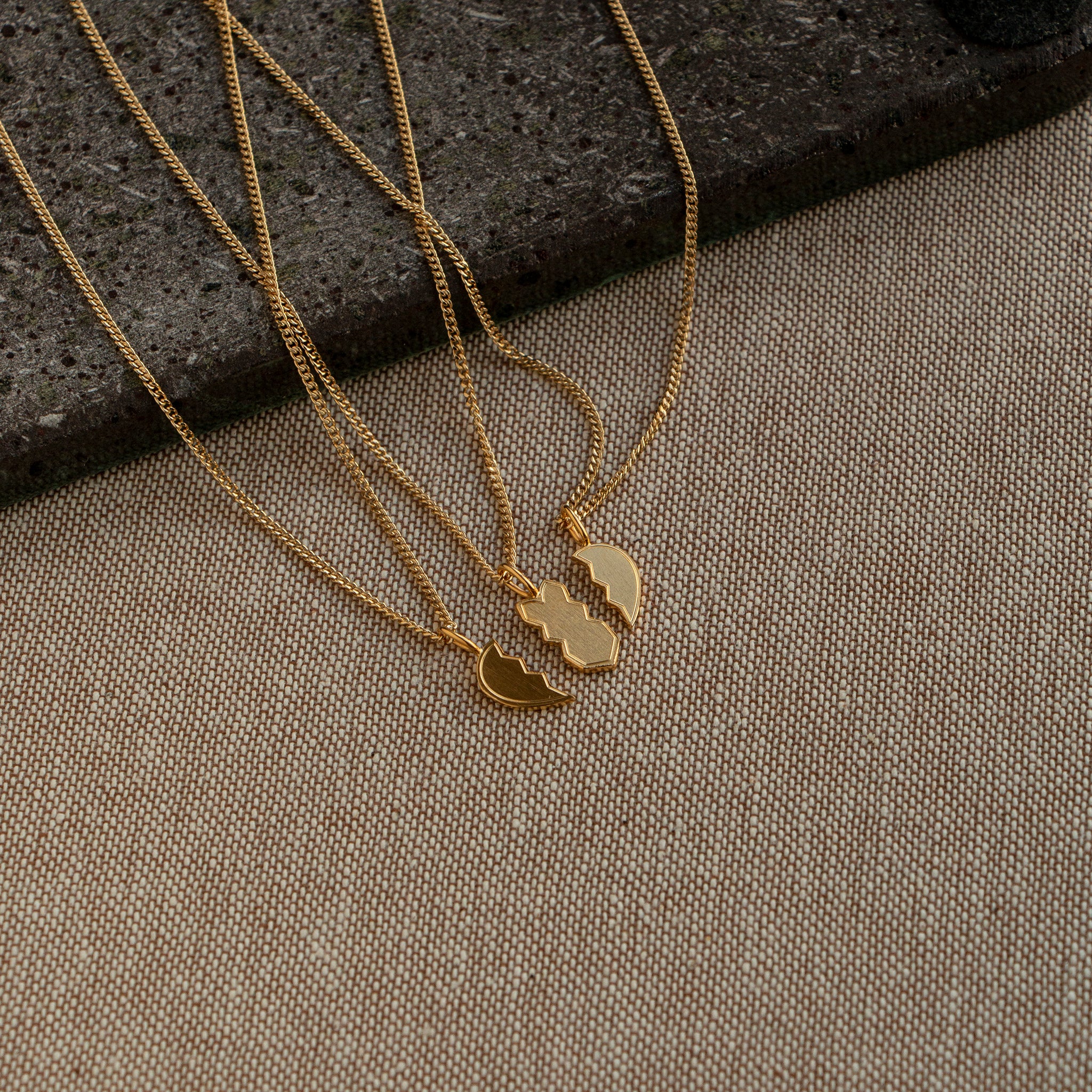 Gold split store heart necklace