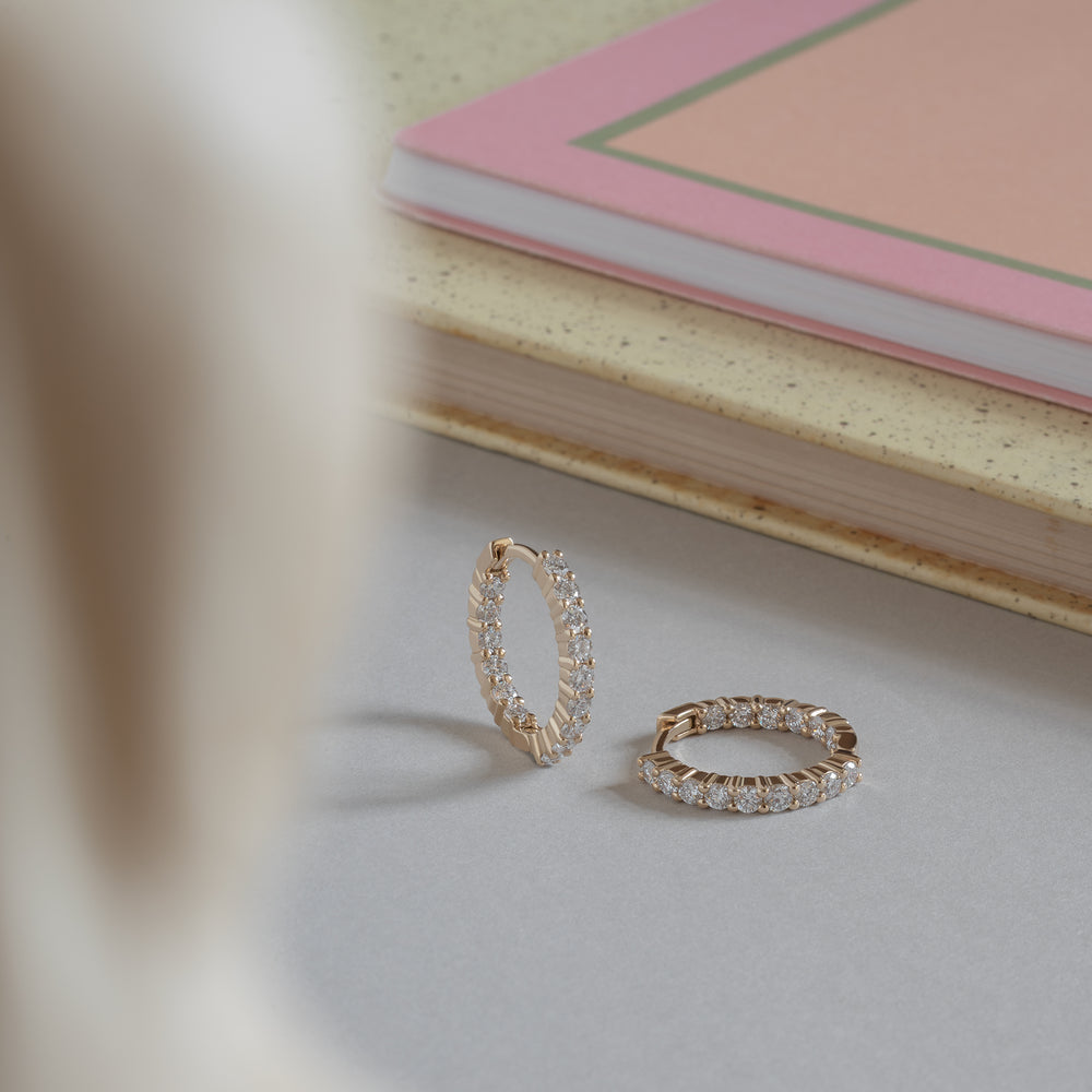 Calais Diamond hoops 585 14k 14kt gold guld diamanter ct øreringe sten feminine simple simpel modern klassisk classic tidløs timeless style elegant elegante classy handcraftedcph handcrafted jewelry copenhagen handmade danish design contemporary made to order mto 