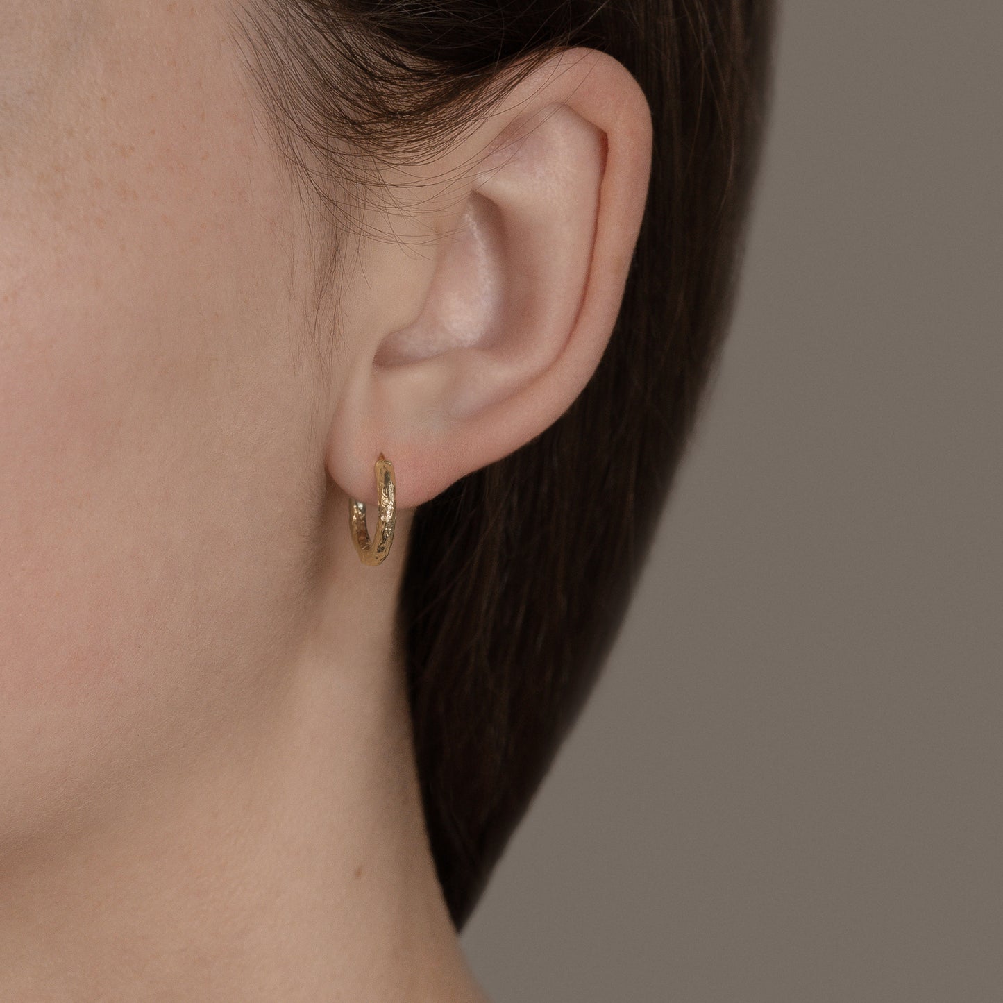 Carla creoles organic structure simple classic hoops kreoler handcraftedcph danish design silver sølv forgyldt gold plated