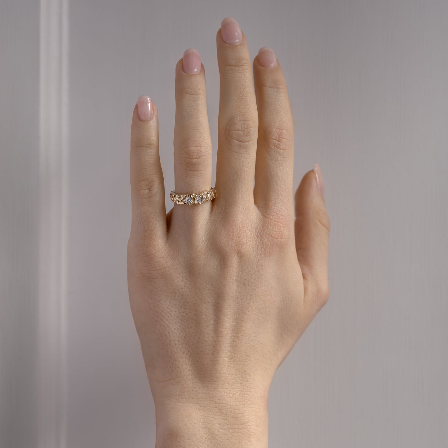 14k gold, 14k guld, Organic design, organisk design, molten, melted, diamonds, diamanter, lab diamonds, labratorie diamanter, wedding, bryllup, forlovelse, forlovelsesring, engagement, gift, gave