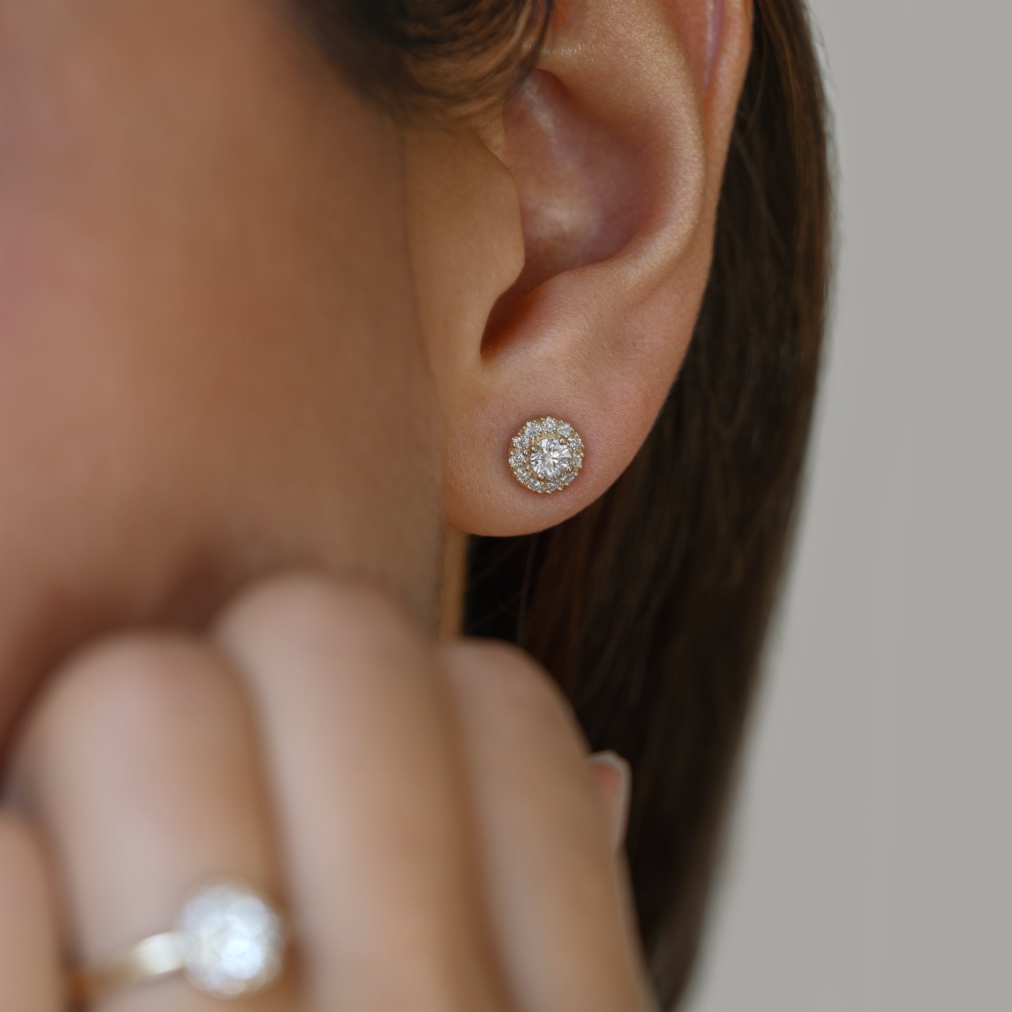 Elisabeth Halo Diamond Ear Studs - 14k – Handcrafted Cph