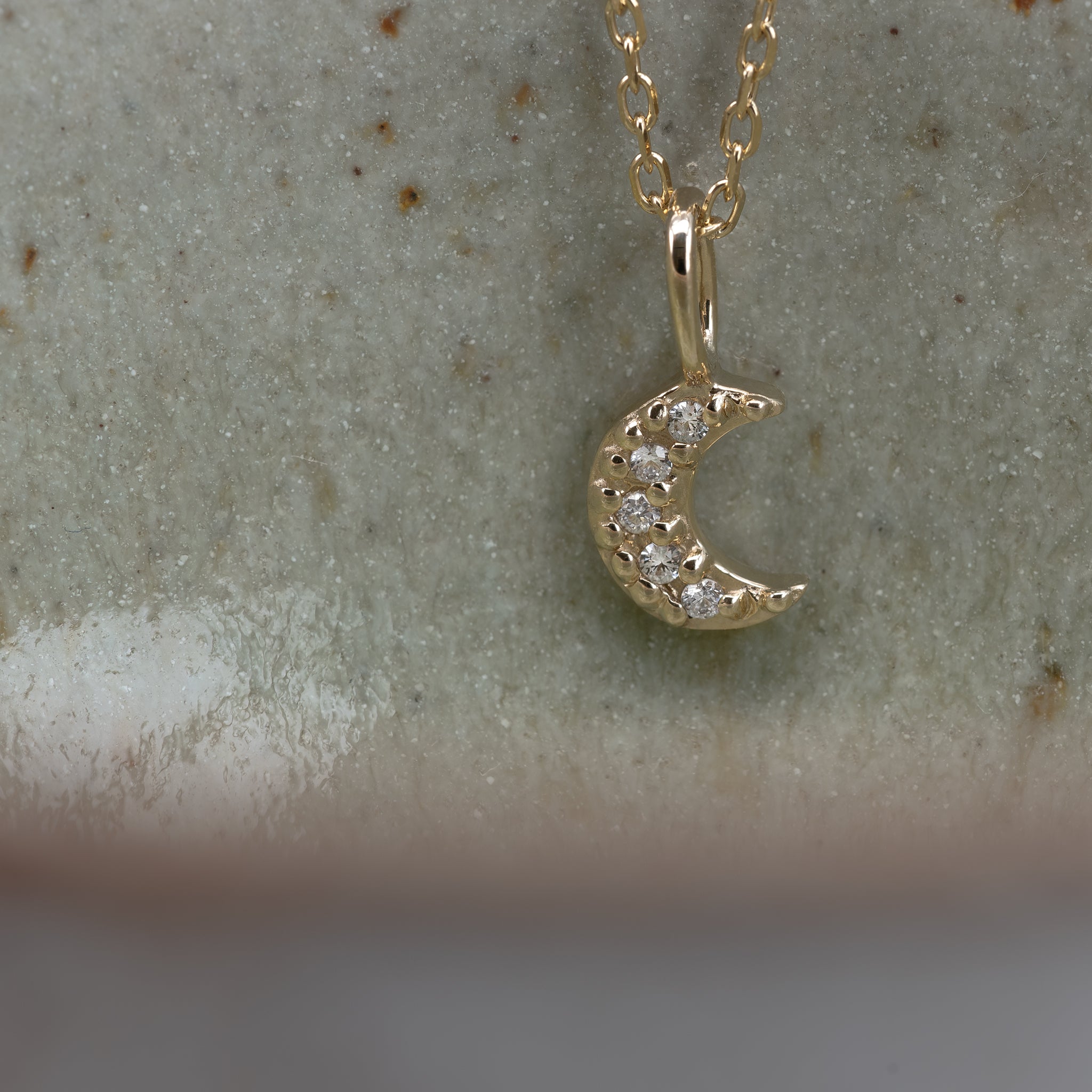 Luna Charm Pendant - White Sapphire - 9k – Handcrafted Cph