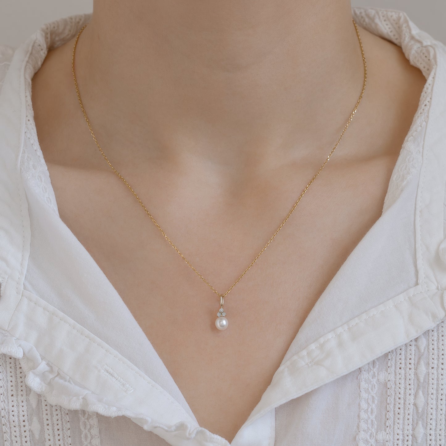 9k gold, 9k guld, charm, vedhæng, classic design, klassisk design, smykke, jewelry