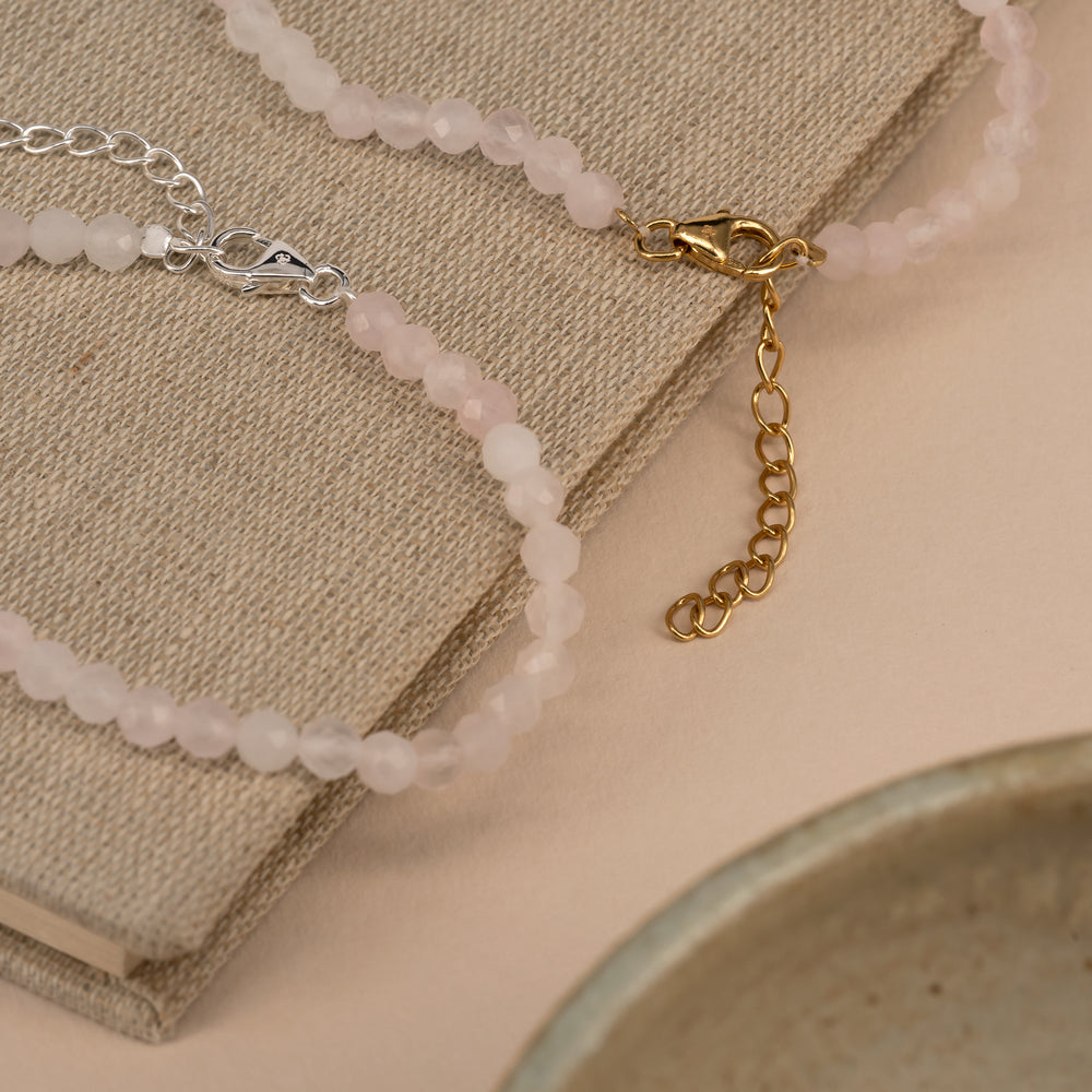 Emani Rose Quartz bracelet rosakvarts armbånd krystal krystalårmbånd natural pearl 925 sterling silver 18k gold plated forgyldt sølv handcraftedcph handmade handcrafted danish design