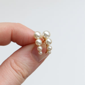 Freesia Pearl Studs