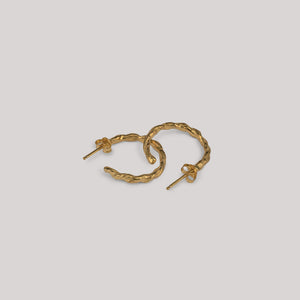 eloise hoops handcraftedcph creoles organic cast swirl rough structure texture silver gold plated 18k handcraftedcph handmade sølv forgyldt guldøreringe golden earrings handcrafted